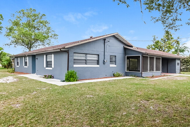 Photo - 151 Rainbow Blvd House