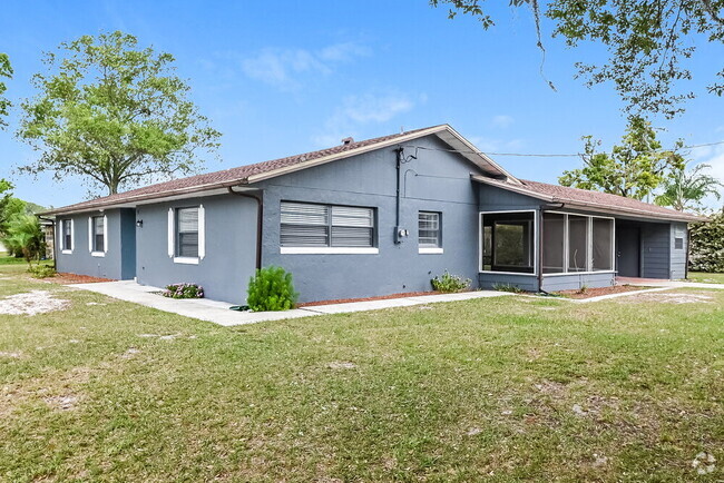 Building Photo - 151 Rainbow Blvd Rental