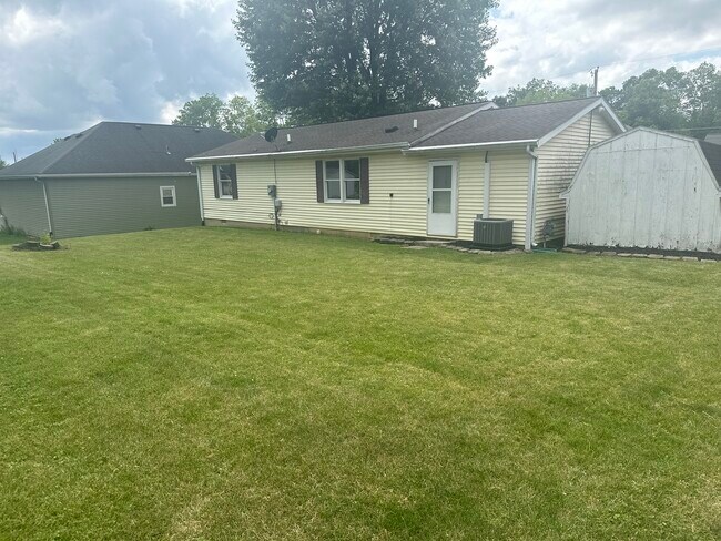 Photo - 608 Wheeler Ln