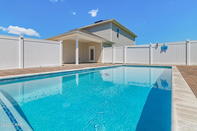 Photo - 56 Silverthorn St