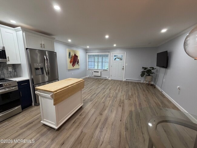 533E Dartmoor Ct