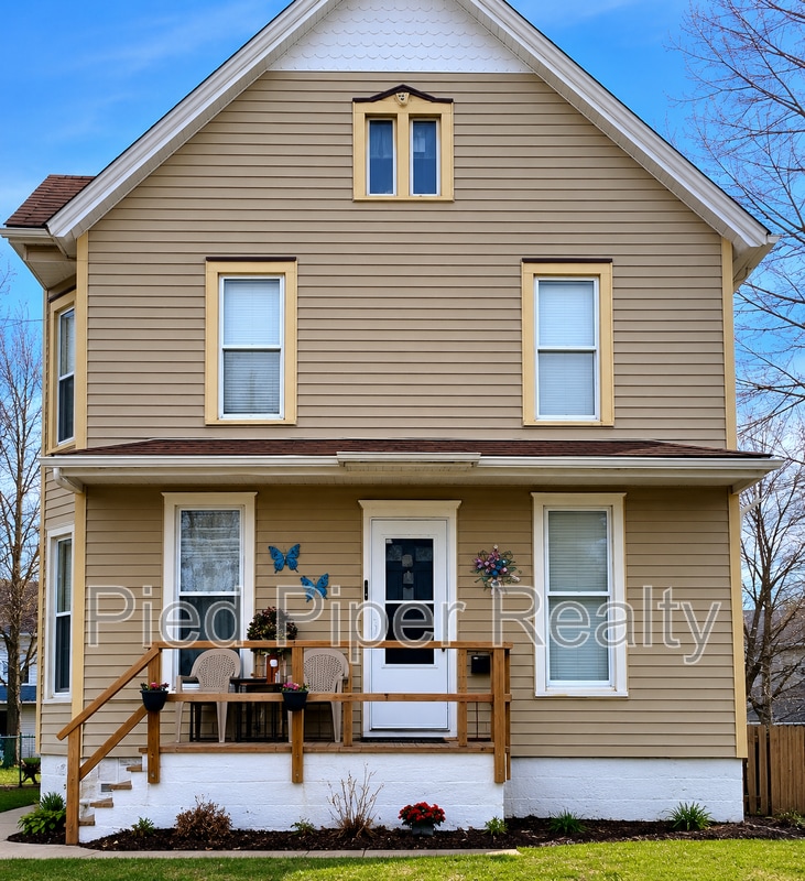 512 1/2 W Cottonwood St - 512 1/2 W Cottonwood St