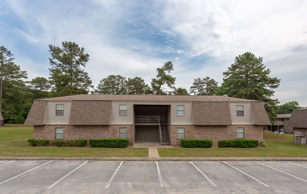 Eastgate Landing Apartments - Eastgate Landing Apartments