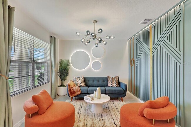 Photo - 1368 Sugarwood St