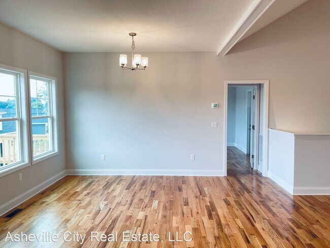 Photo - 3 br, 2.5 bath House - 305 Golden Fields Lane