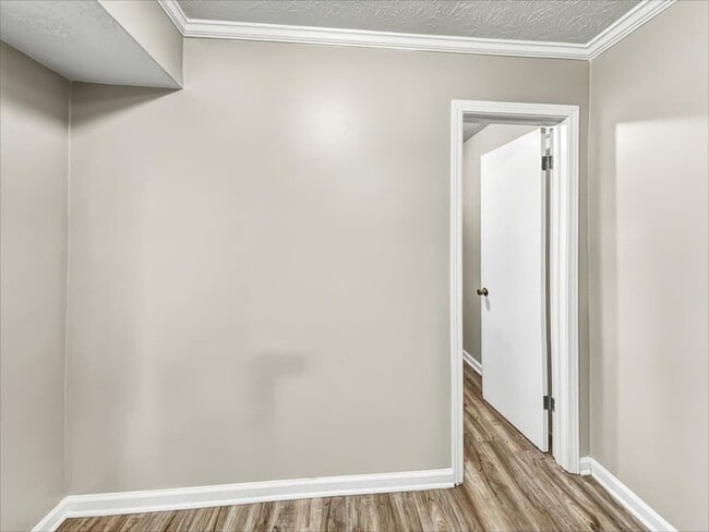 Photo - 4412 Bryant Dr SW