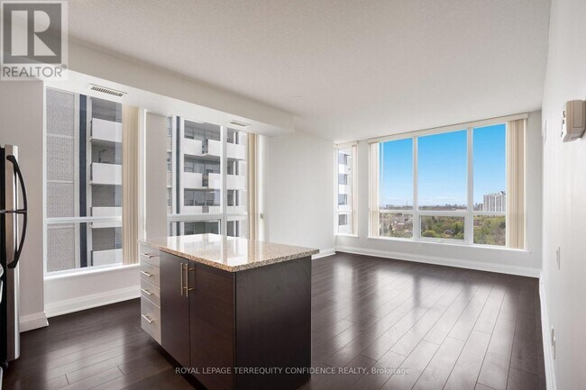 Photo - 83 Redpath Ave Unité 1204