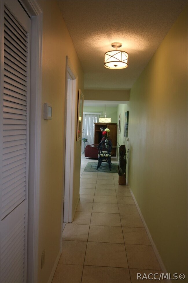 Photo - 908 Pritchard Island Rd