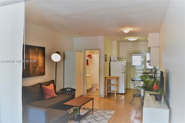 Photo - 300 74th St Unit 5