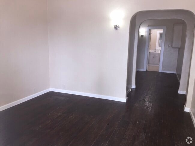 Building Photo - 709 13th St Unit 703 Rental