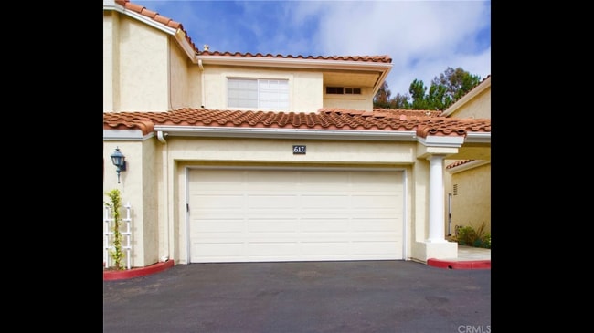 Building Photo - 617 Via Presa Unit 617 Via Presa