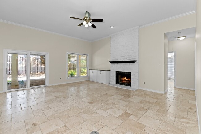 Photo - 306 Copperleaf Rd