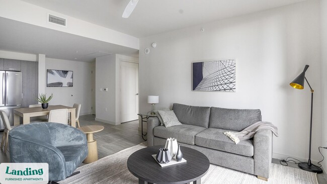 Photo - 698 NE 1st Ave Apartamento Unidad CMW-2003.1401741