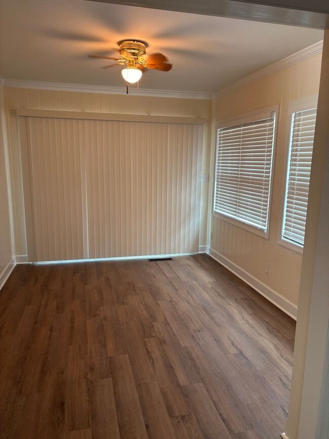 Photo - 2819 Falcon Ln