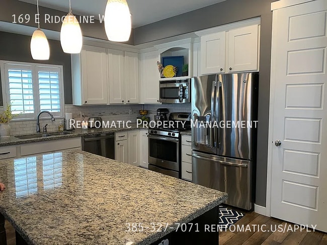 Photo - 169 E Ridgeline Wy
