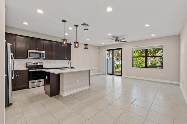 Photo - 10103 Akenside Dr