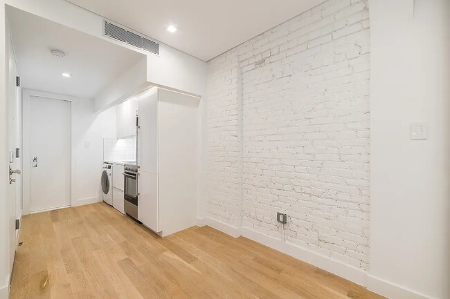 Photo - 26 Prince St Unit 5