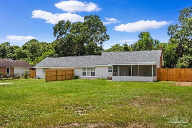 Photo - 415 Colbert Ave