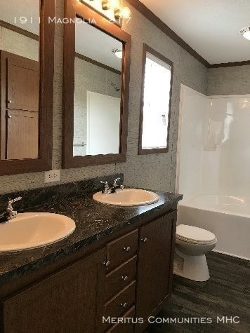 Photo - 1911 Magnolia St