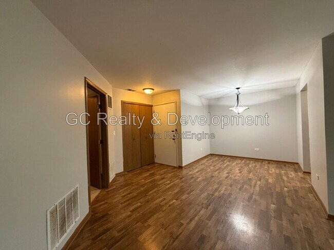 Photo - 2856 Heatherwood Dr
