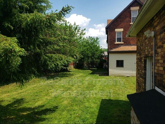 Photo - 503 Kenmawr Ave Unit B