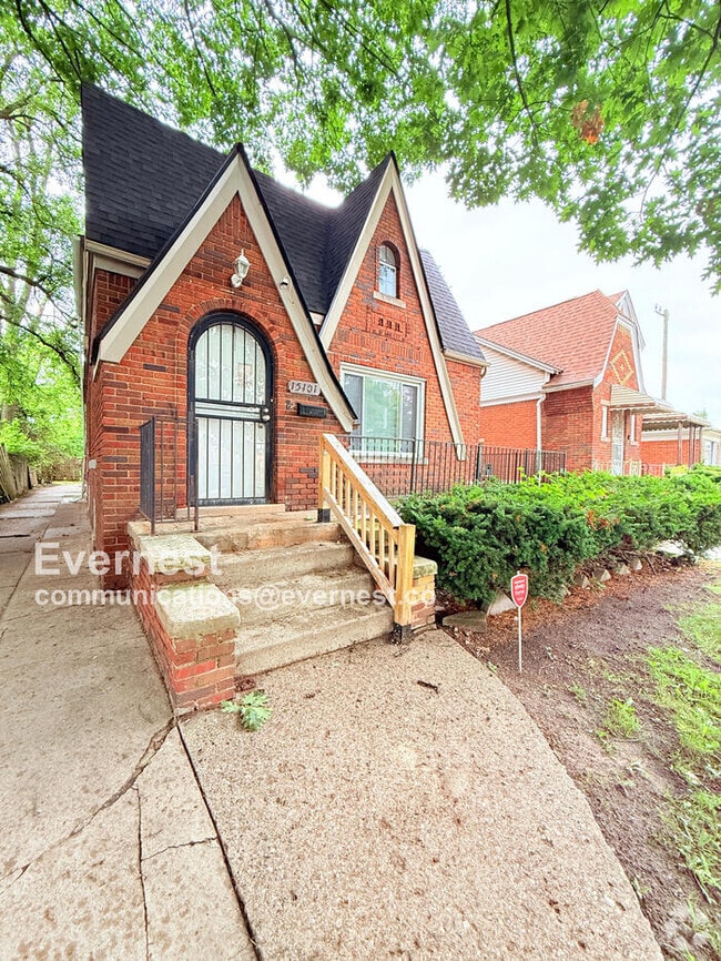 Building Photo - 15101 Ward Ave Rental
