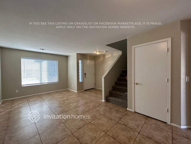 Photo - 16662 W Belleview St