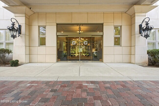 Photo - 6600 Seminary Woods Pl Unidad 906