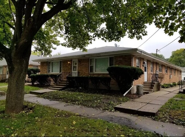 Photo - 2223-2223 7th Ave Unidad 2223 2