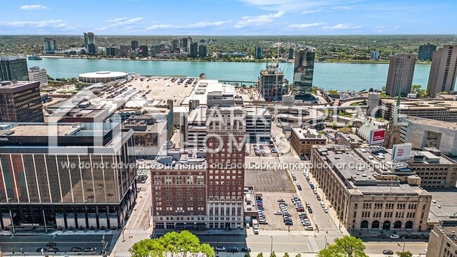 Photo - 525 W Lafayette Blvd Unidad 20B