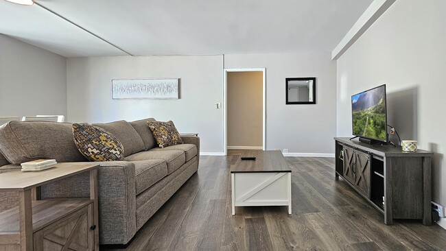 Photo - 222 Lili?uokalani Ave