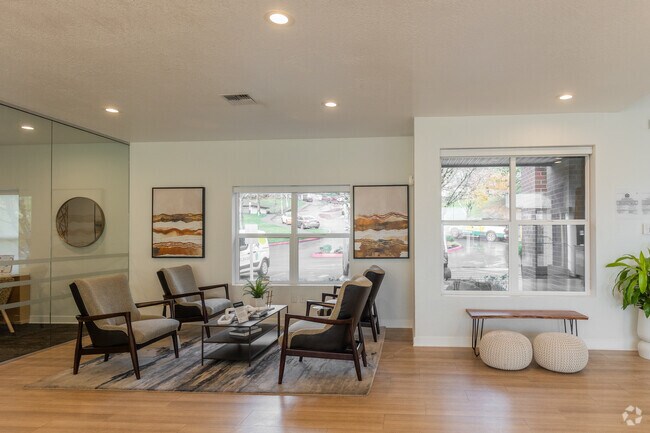 Lobby - Arbor Heights