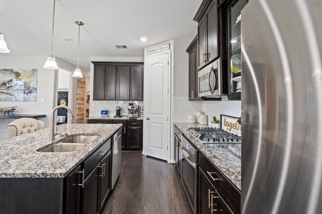 Photo - 519 Carina Gaze Dr