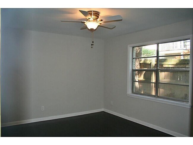 Photo - 816 Piedmont Ave NE Unit 3