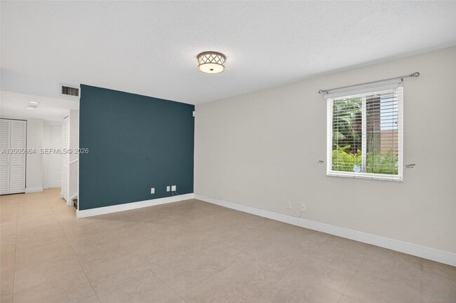 845 NW 91st Terrace
