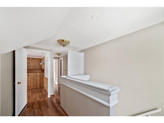 Photo - 8804 Able St NE