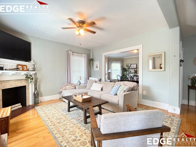 Building Photo - 5 Presentation Rd Unit 2 Rental
