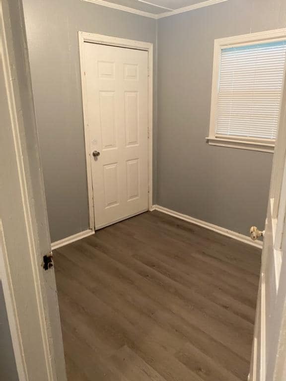 Photo - 101 E 15th St SW