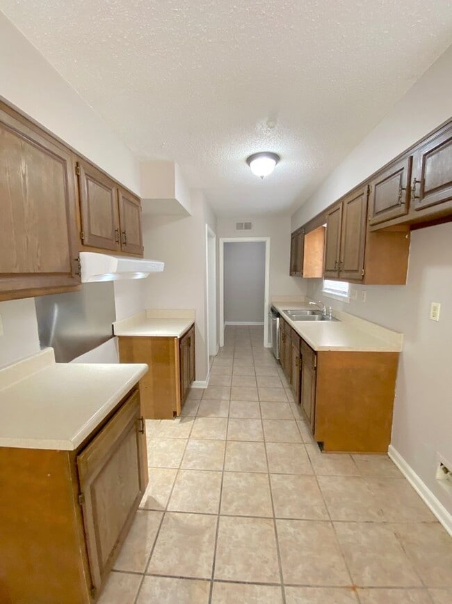 Photo - 6127 Mission Ridge Rd