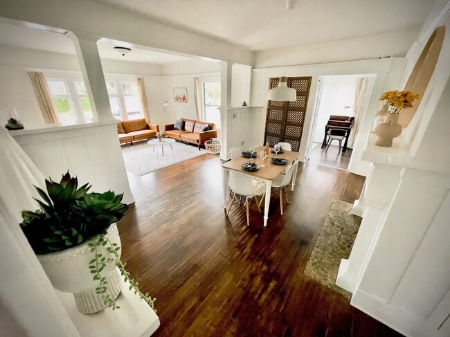 Photo - 5706 Kendall Ave Apartamentos Unidad 5706