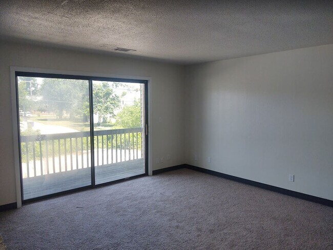 Photo - 306 29th St Dr SE Unidad 101