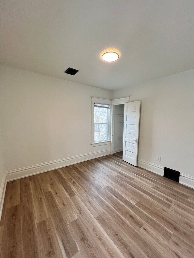 Photo - 835 Waugoo Ave Unit 835 A Waugoo St