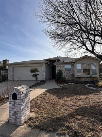 Building Photo - 10265 Maria Dr