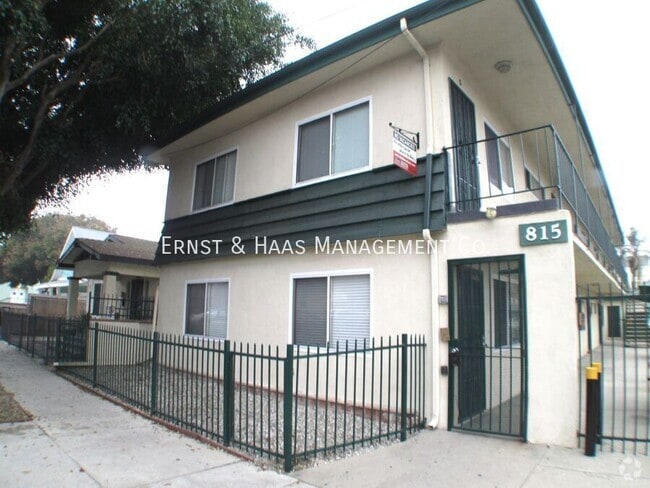 Building Photo - 815 E 9th St Unit 03 Rental