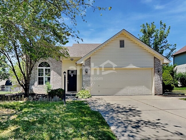 Building Photo - 1610 Winding Creek Trl Rental