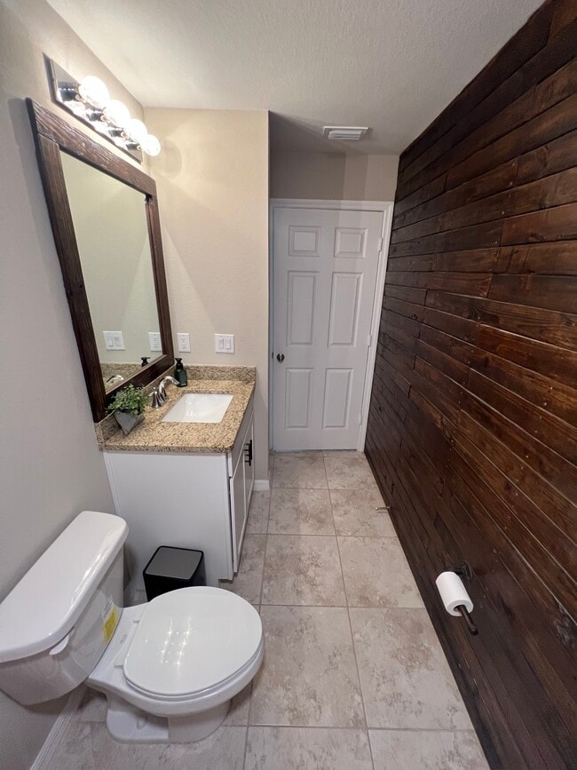 Photo - 2834 NW 25th Ln