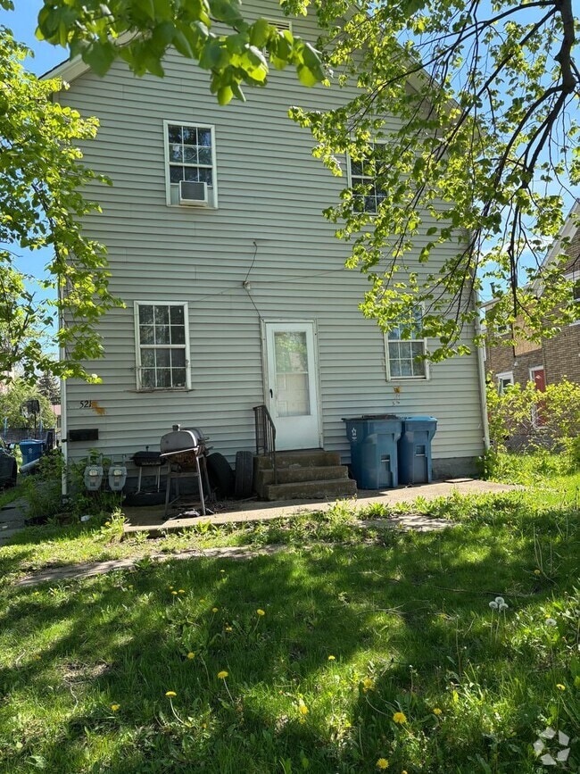 Building Photo - 521 W 14th St Unit 521 W 14th St Up Rental