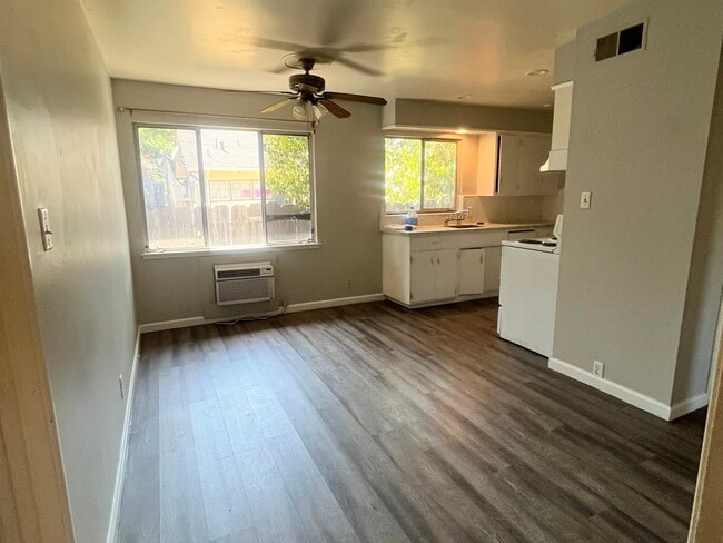 Photo - 630 W Harding Way Unidad 632
