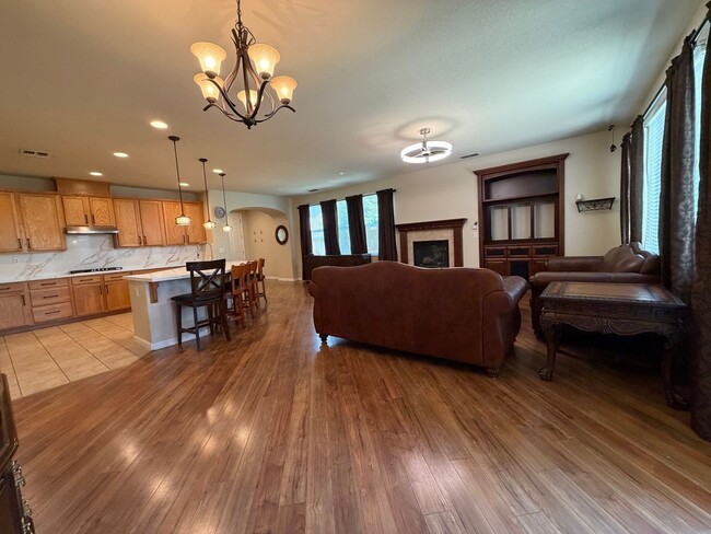 Building Photo - Spacious 4-Bedroom Elk Grove Home with Updated Kitchen, Quartz Countertops! VIEW TODAY!