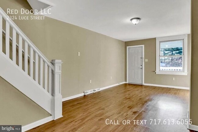 Photo - 2324 Luce St